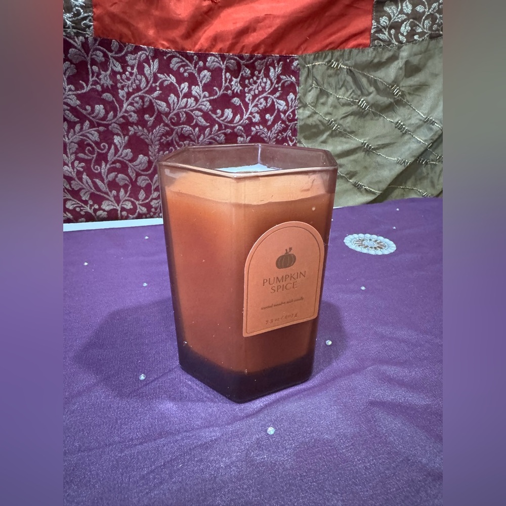 Kohls Pumpkin Spice Scented Candle - Orange - Picture 3 of 4